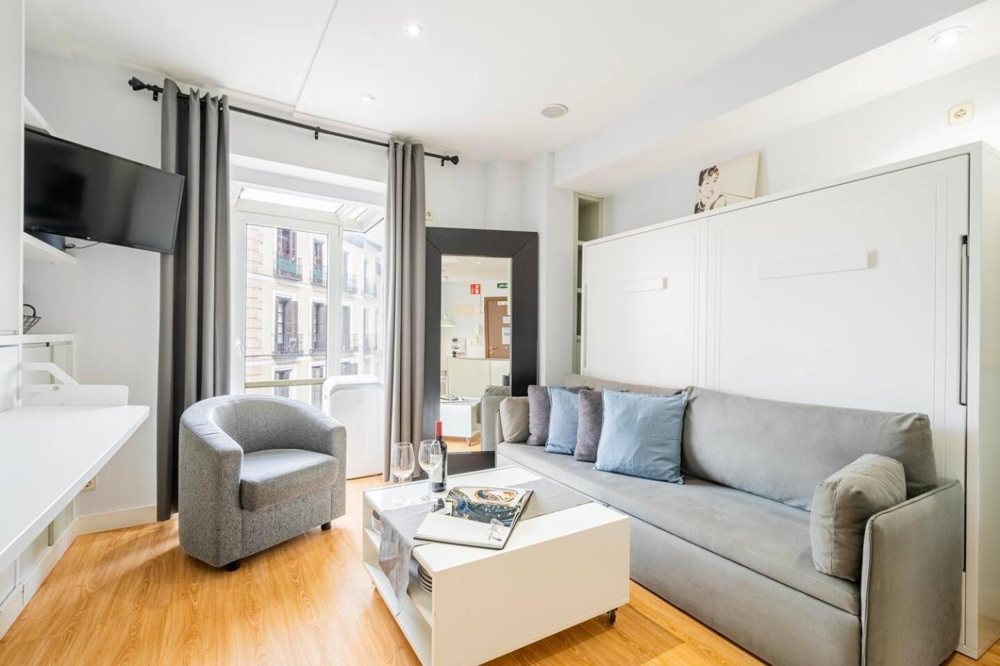 Apartamento Con Balcon A Calle Mayor Ideal Parejas Madrid Exterior foto